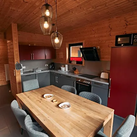 Nina Am Riedener Waldsee *